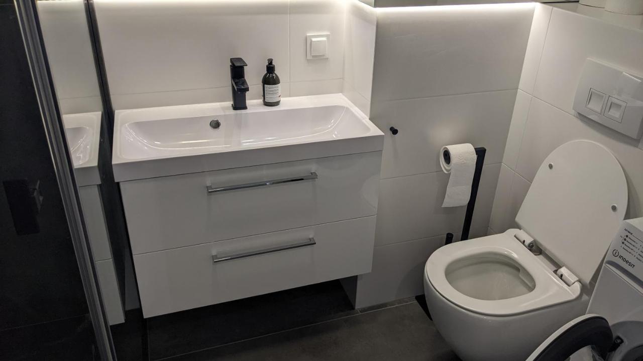 Plac Unii: Rybka Premium Gdynia Exterior foto