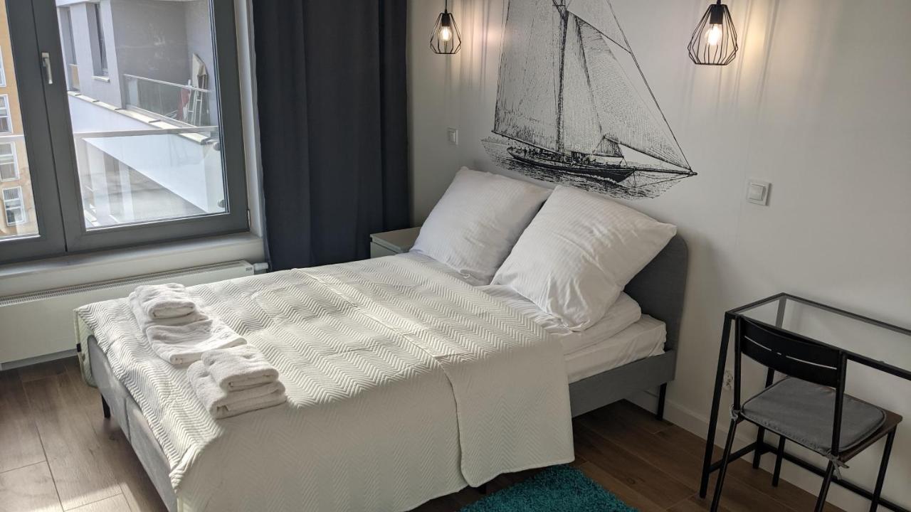 Plac Unii: Rybka Premium Gdynia Exterior foto